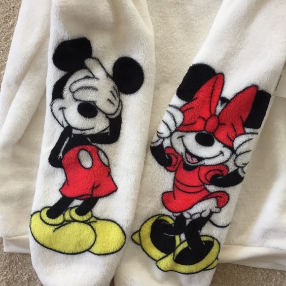 NWOT Mickey & Minnie "Better Together" Sweatshirt - Picture 4 of 7